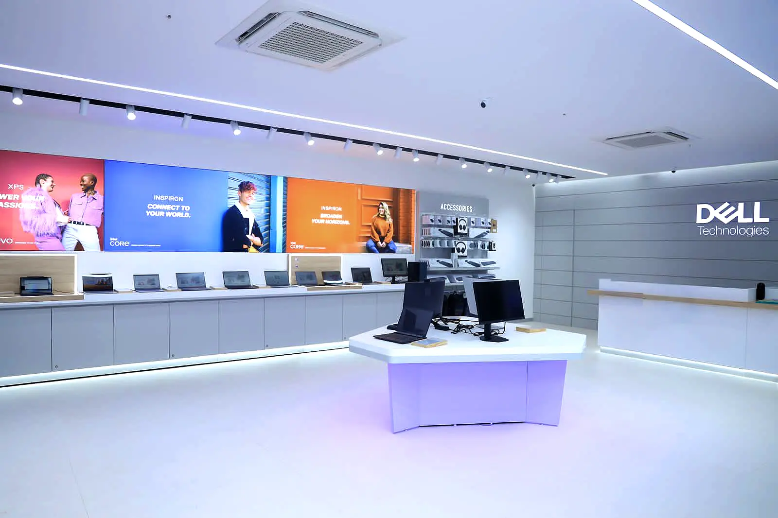Dell_Technologies_Urban Oasis Mall_01